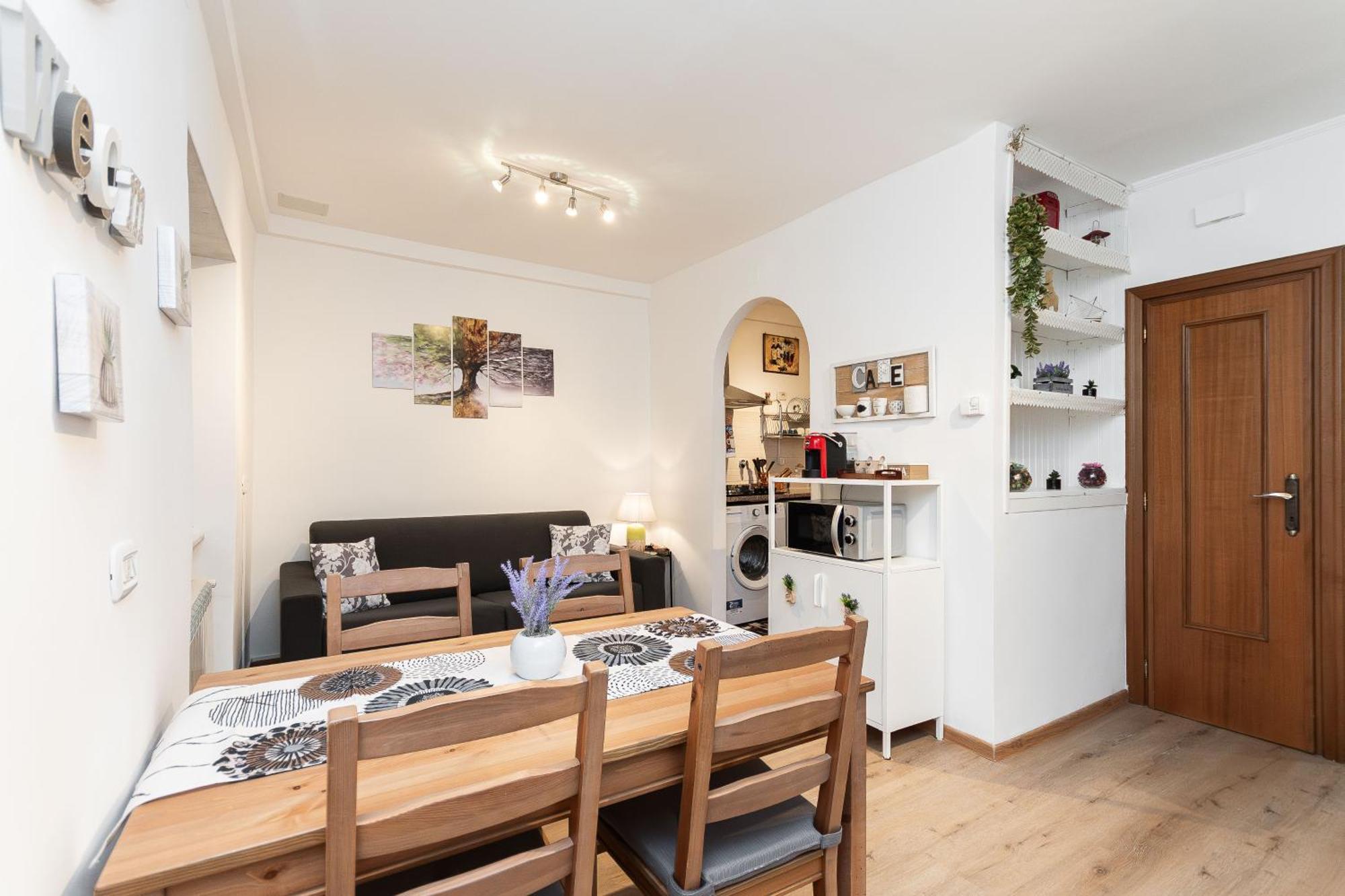 Apartmán 15 Min Centro E Stazione Ferroviaria Janov Exteriér fotografie