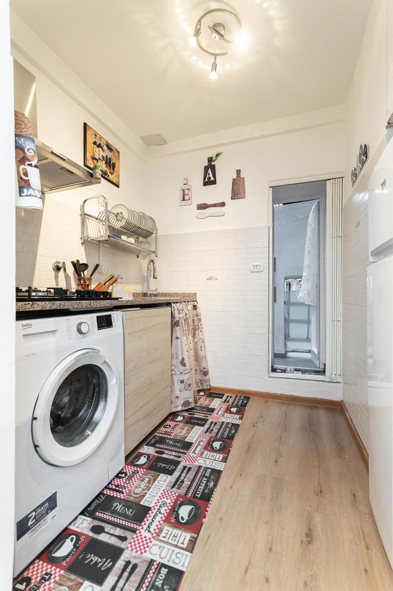 Apartmán 15 Min Centro E Stazione Ferroviaria Janov Exteriér fotografie